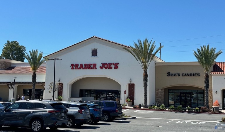 Oakbrook Village Shopping Center